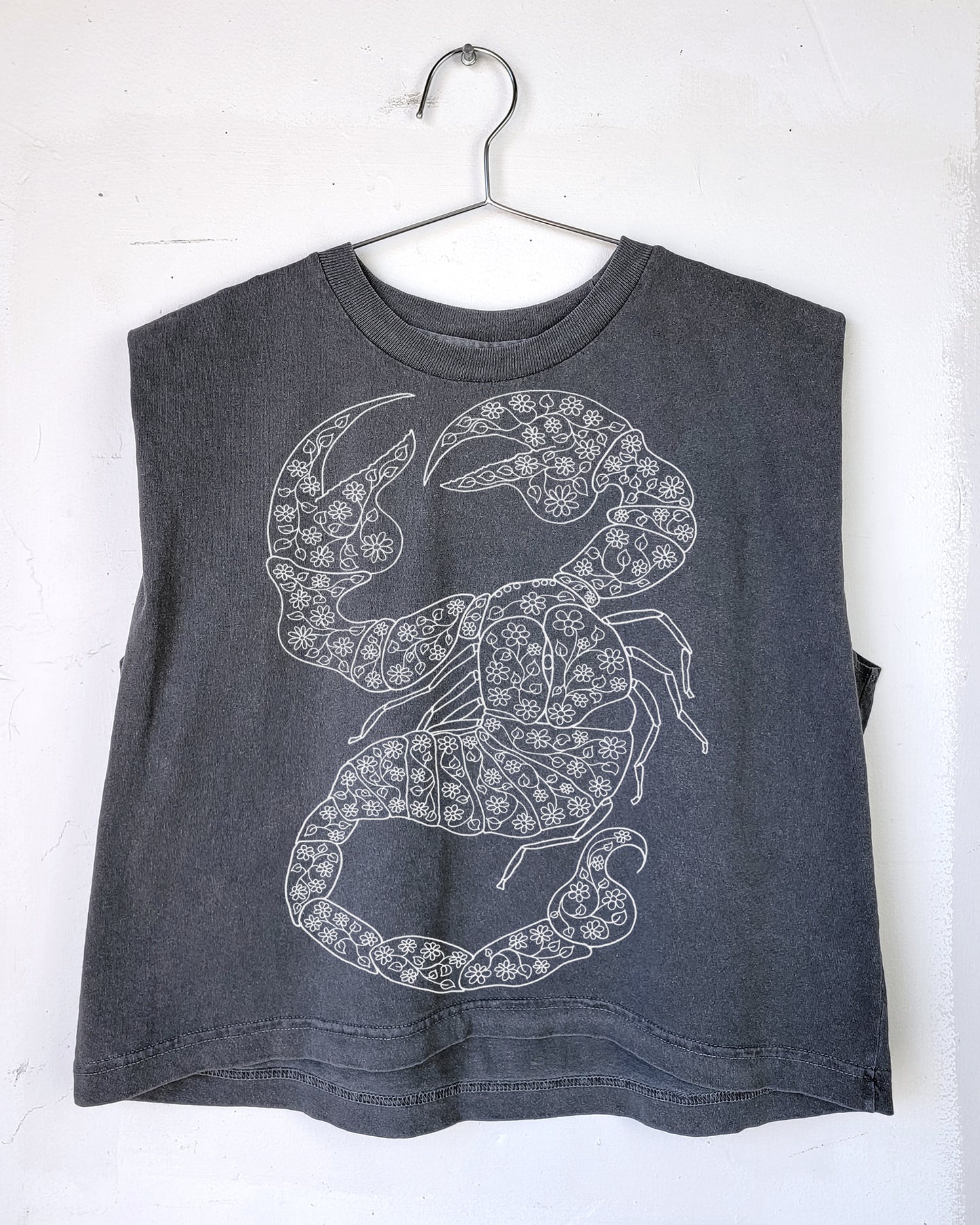 Scorpion Women's Heavyweight Muscle Tee