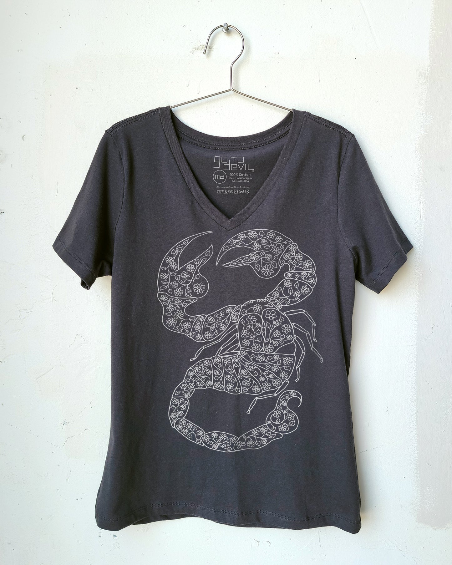 Scorpion Women's Vee Neck Tee